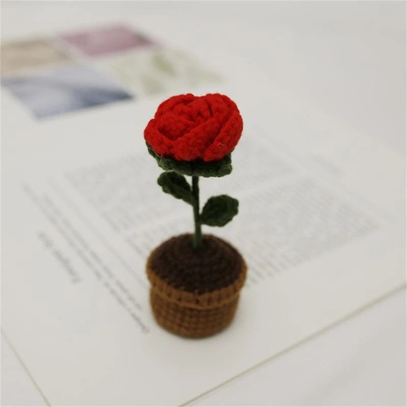 4X7B Crochet Heart Flower In Pots Knitted Wool Mini Flower Potted Plant Romantics Ornament for Valentines Day Gift